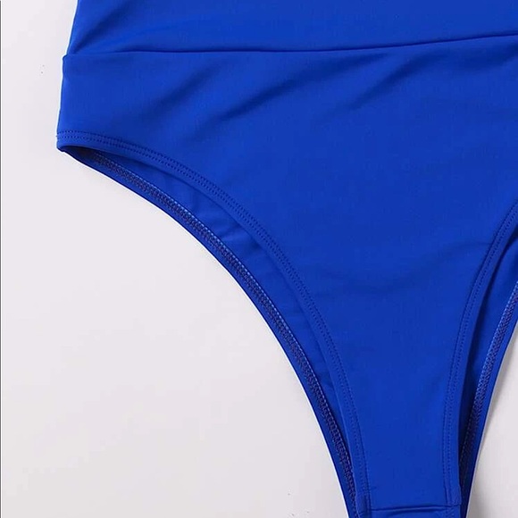 Bikini set - Picture 2 of 2